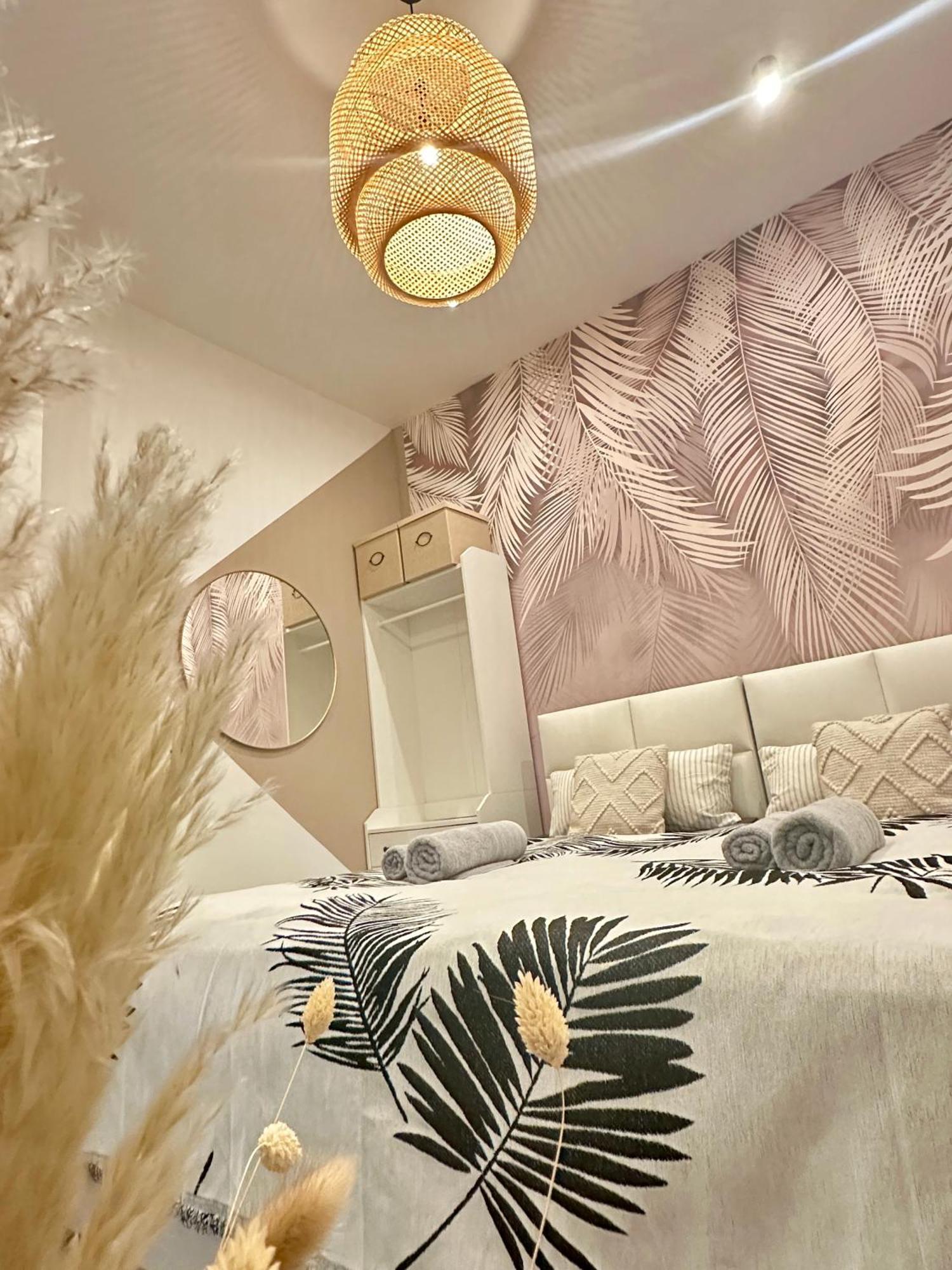 Ferienwohnung Lauri Sommeraktion 2025 Bayreuth Esterno foto